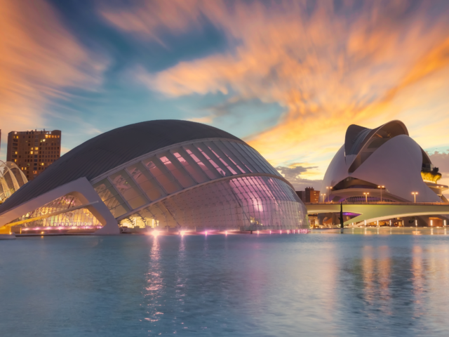 Beautiful sunset in the famous city of arts and sciences, with its avant-garde architecture of the Palau de las Artes Reina Sofia and the Principe Felipe Museum